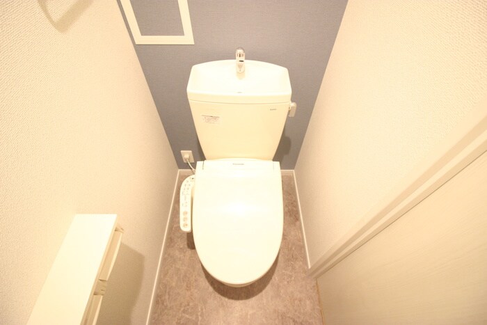 物件内観写真14　(トイレ)