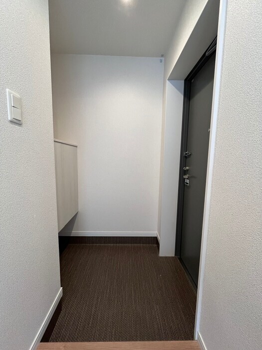 物件内観写真20　(玄関)