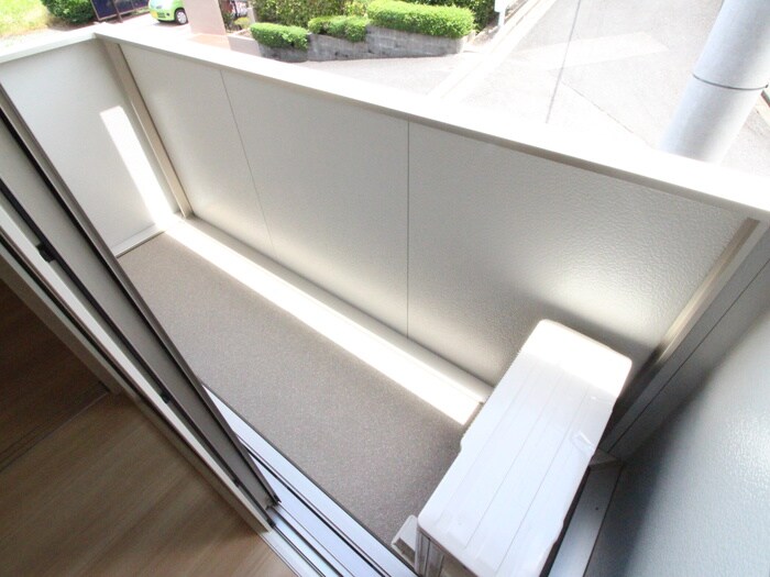 物件内観写真13　(ベランダ・バルコニー)