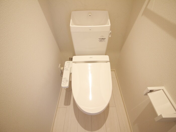 物件内観写真10　(トイレ)