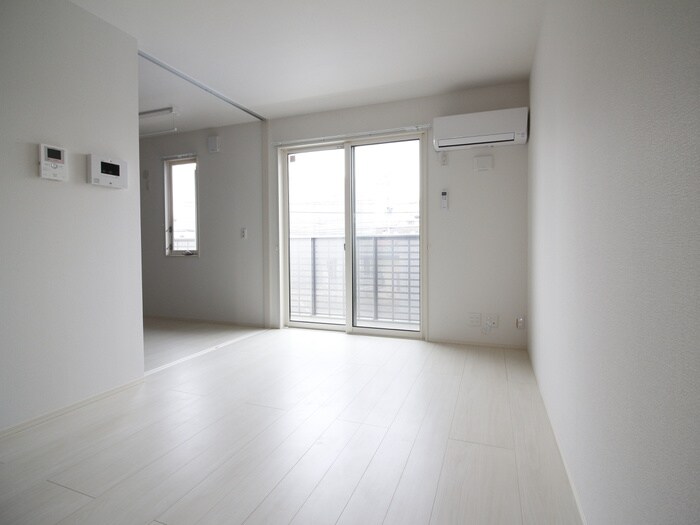 物件内観写真14　(居室)