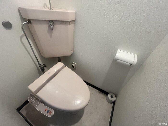 物件内観写真16　(トイレ)