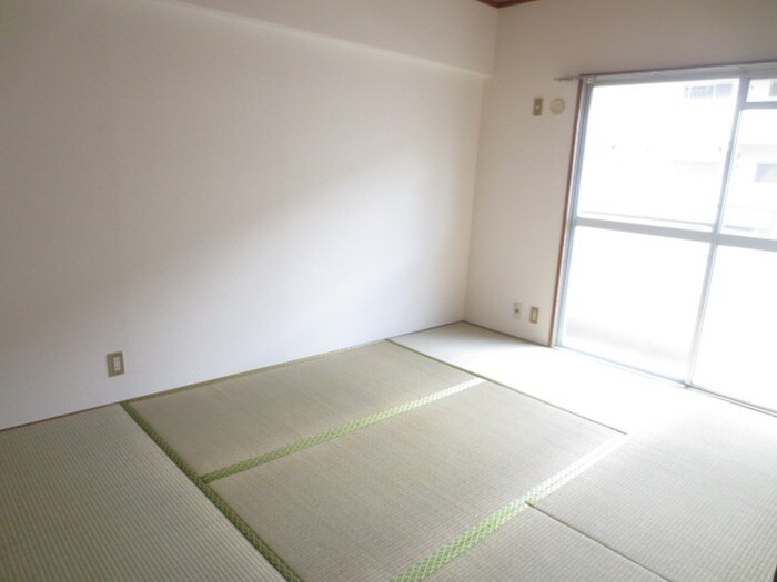 物件内観写真13　(居室)