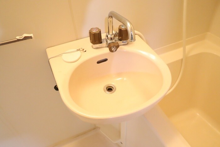 物件内観写真9　(洗面)