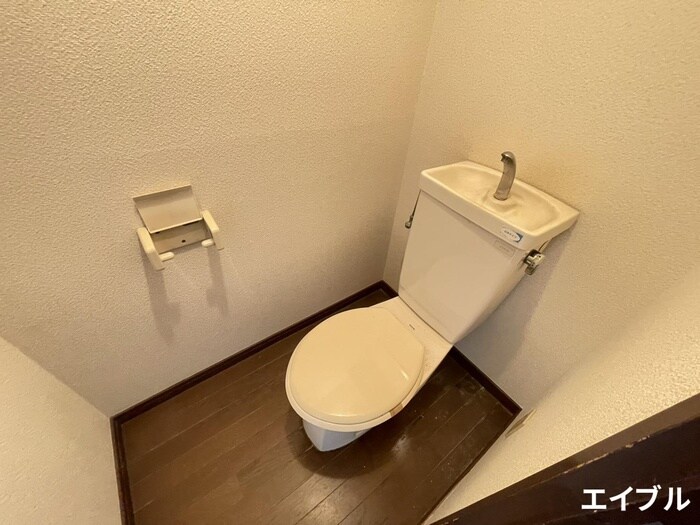 物件内観写真9　(トイレ)