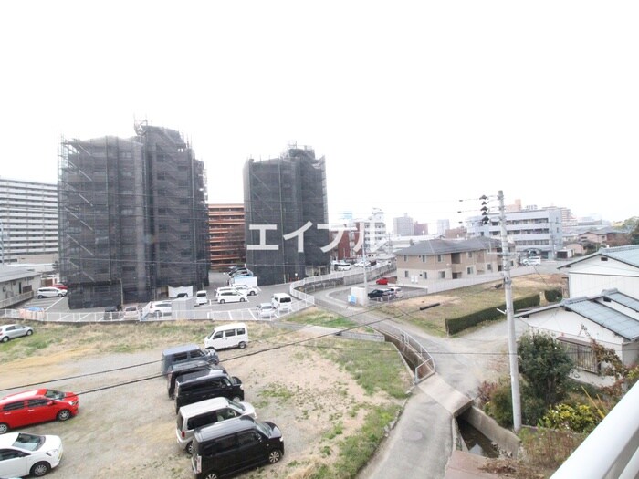 物件内観写真15　(室内からの展望)