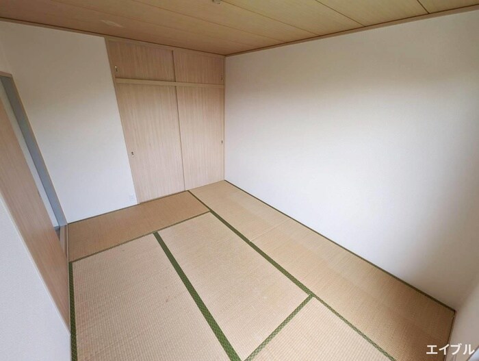 物件内観写真6　(居室)