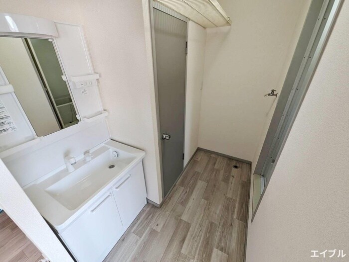 物件内観写真10　(洗面)