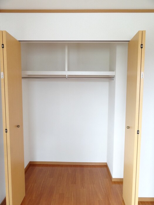 物件内観写真10　(収納)