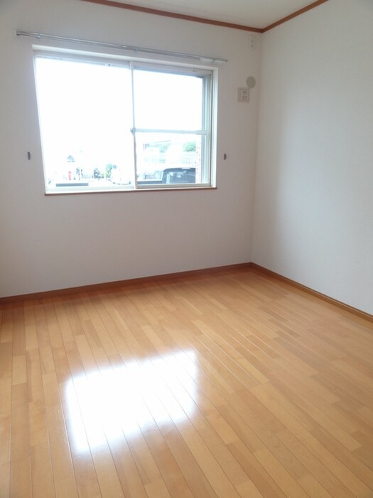 物件内観写真13　(居室)