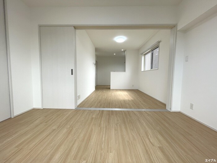 物件内観写真8　(居室)