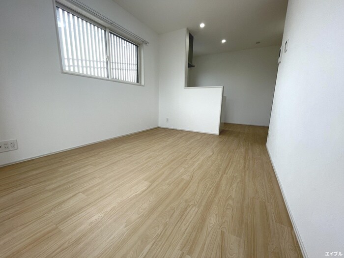 物件内観写真8　(居室)