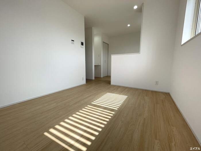 物件内観写真9　(居室)