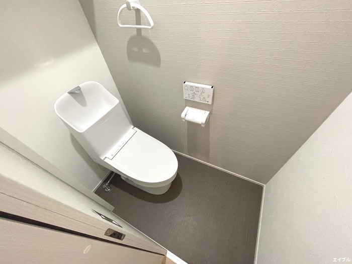 物件内観写真14　(トイレ)