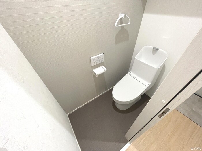 物件内観写真14　(トイレ)