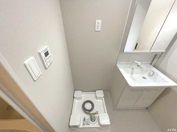 物件内観写真19　(洗濯機置場)