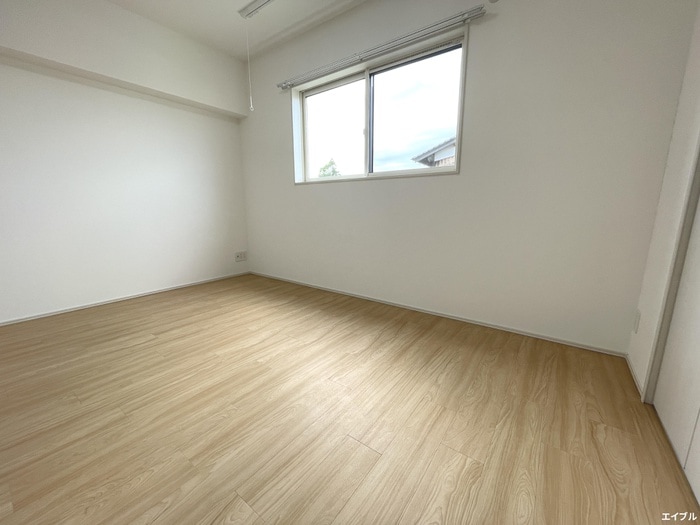 物件内観写真22　(居室)