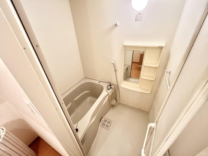 物件内観写真8　(バス／シャワールーム等)