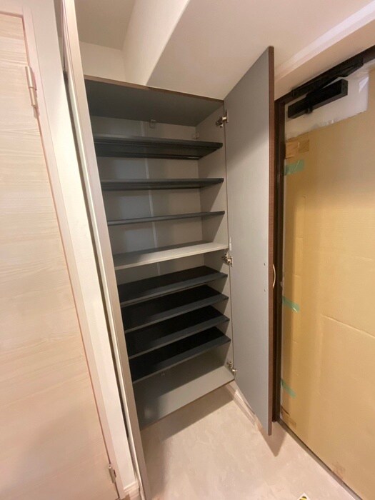 物件内観写真15　(靴箱)