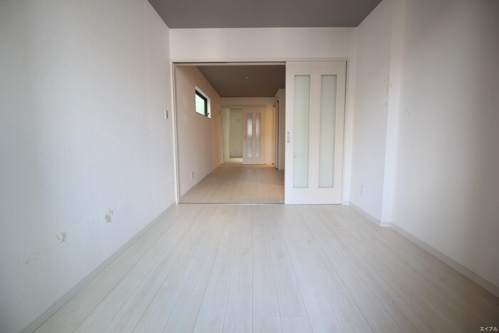 物件内観写真13　(居室)