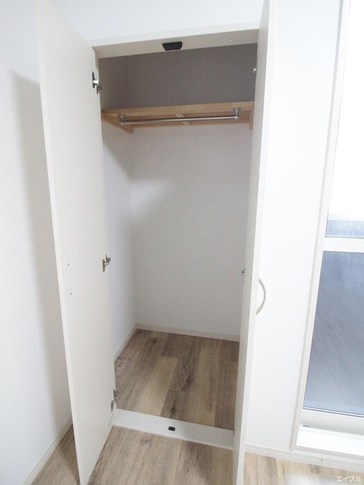 物件内観写真11　(収納)