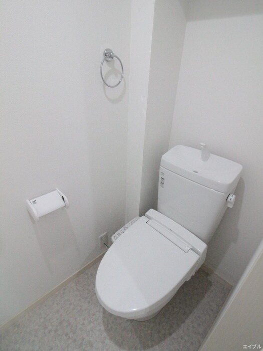 物件内観写真15　(トイレ)