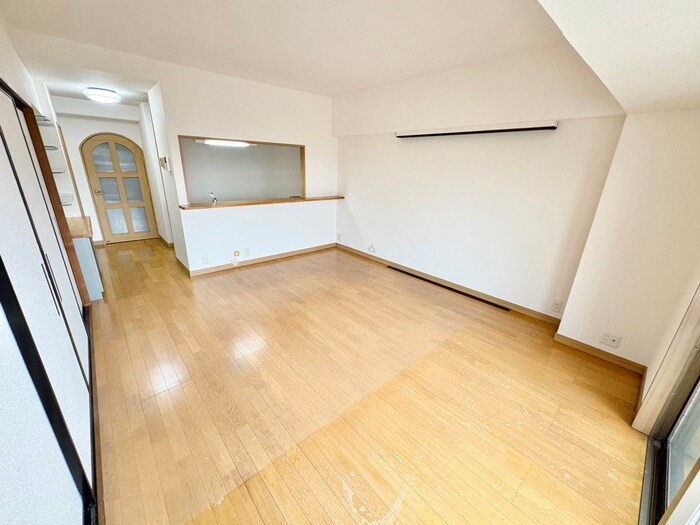 物件内観写真8　(居室)