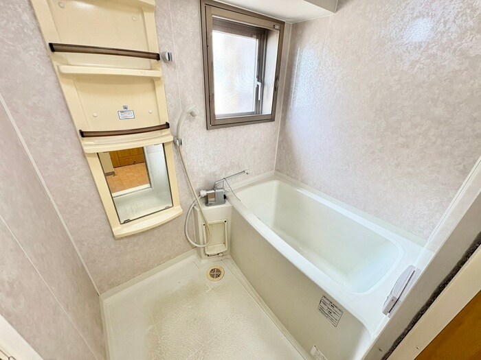 物件内観写真12　(バス／シャワールーム等)