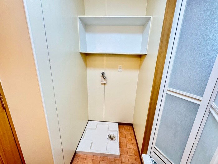 物件内観写真20　(洗濯機置場)