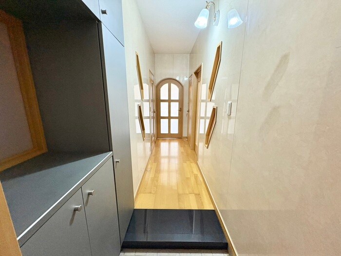 物件内観写真21　(廊下)