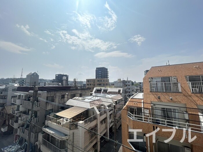 物件内観写真16　(室内からの展望)