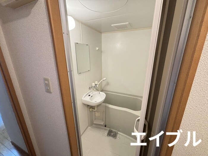 物件内観写真8　(バス／シャワールーム等)