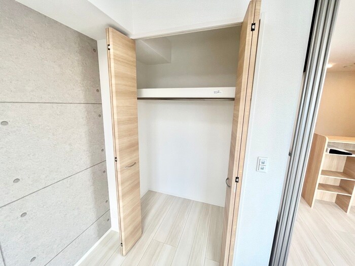 物件内観写真12　(収納)