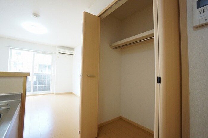 物件内観写真9　(収納)