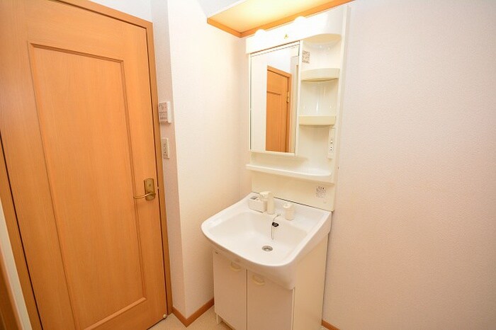 物件内観写真12　(洗面)