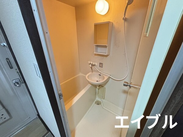 バス／シャワールーム等