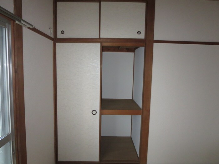 物件内観写真8　(収納)