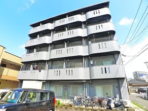 セントラルハウス上荒田外観写真
