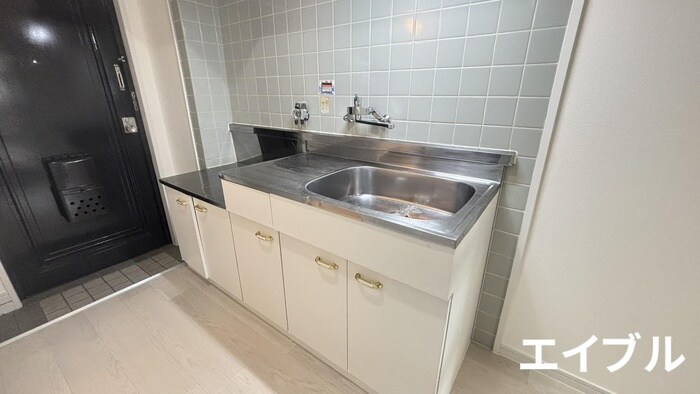 物件内観写真8　(キッチン)