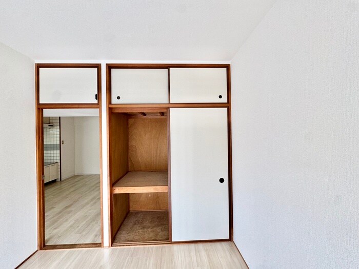 物件内観写真10　(収納)