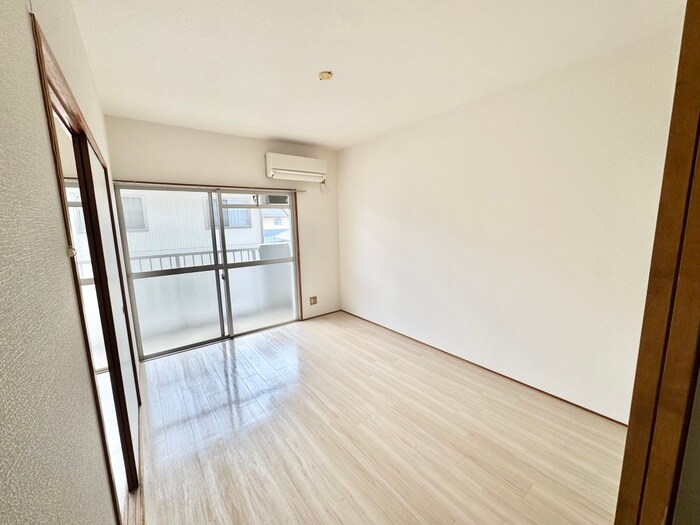 物件内観写真18　(内観写真)