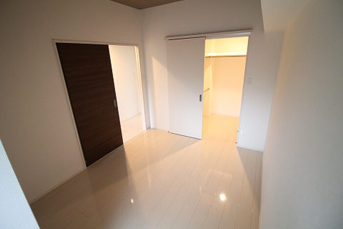 物件内観写真18　(内観写真)