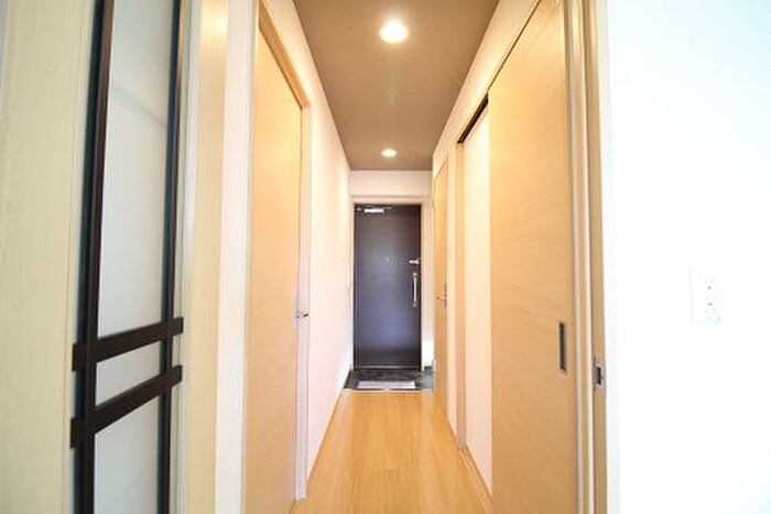 物件内観写真20　(廊下)