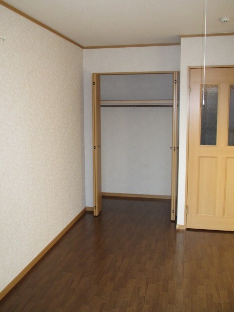 物件内観写真10　(収納)