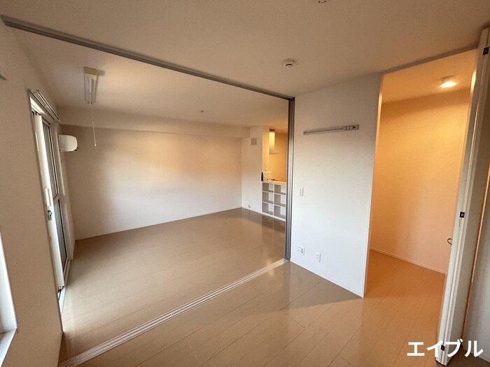 物件内観写真18　(居室)