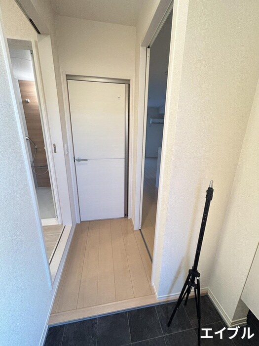物件内観写真22　(玄関)