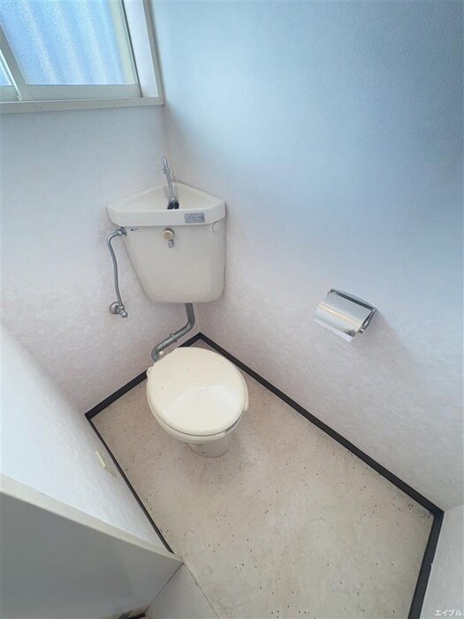 物件内観写真14　(トイレ)