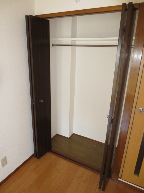 物件内観写真9　(収納)
