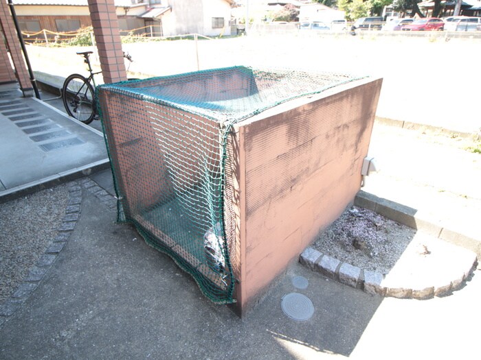 物件外観写真6　(建物設備)