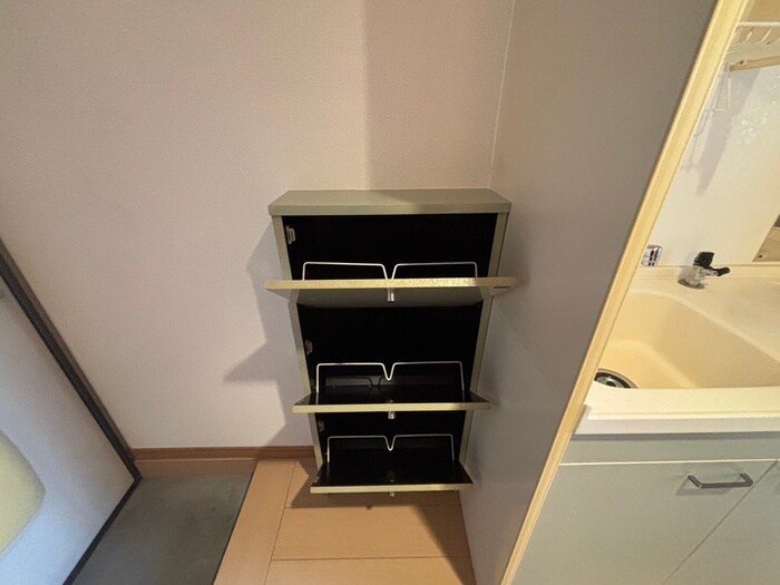 物件内観写真20　(収納)